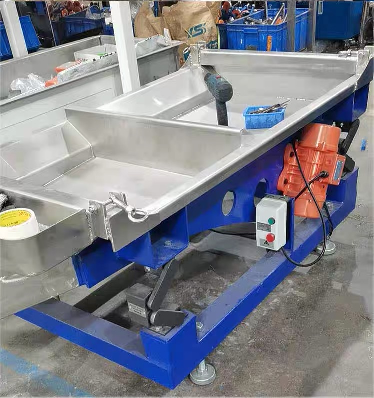 Vibrating motor
